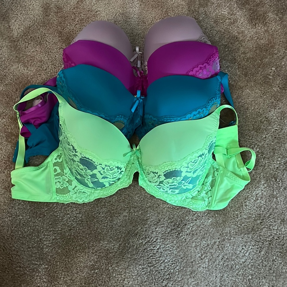 Lot of 4 bras